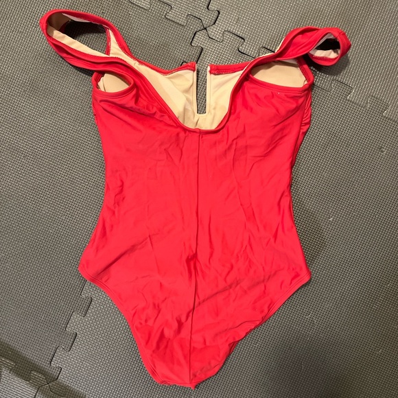 Red Kona sol bathing suit - Picture 3 of 3